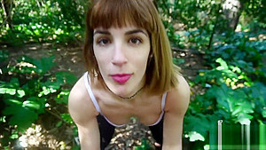 POV Blowjob teen 18+ cum mouth in the park
