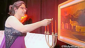 Passionate Emma celebrates Valentine Day - WeAreHairy