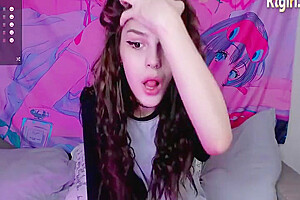 Petite teen 18+ Russian Trans Chick With Pretty Face And Sexy Feet Tugs Her Dick On Webcam