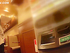 Picking Up At A Ramen Shop! Her Tight-fitting Sleeveless Dress Clearly Her Big Tits!