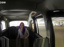 Pink hair babe anal fucked in taxi