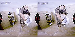 Pissing starring Mistress Sarah