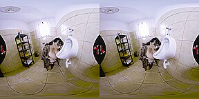 Pissing starring Mistress Sarah