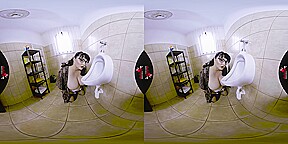 Pissing starring Mistress Sarah