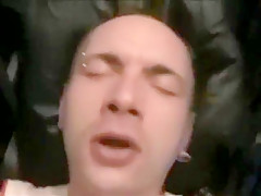 Poppered Up Slut Gets Barebacked in Spurt's Sling