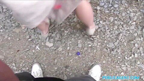 Posh Girl Wants To Revenge Her Cheating Bf And Sucks