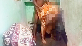 Priyanka Aunty Bathroom Sex In Home