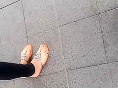 Public Feet 67