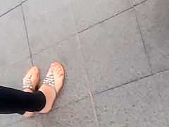 Public Feet 67