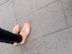 Public Feet 67
