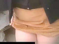 Pussy flashing