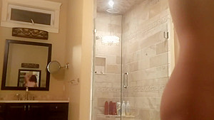 REAL teen 18+ step sister CAUGHT SHAVING before hot tub party!