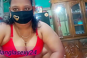 Raju Stepmom Best Blowjob With Stepson Bedroom