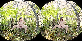Raven Snow Clit Pleasure in the Forest