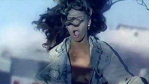 Rihanna - We found love ( A voir car surprise pour les fans de Rihanna )