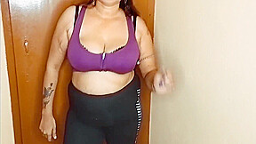 Rose Fuck Gym Trainer For Free Membership