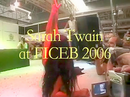 Sarah Twain, Dildo Public Show