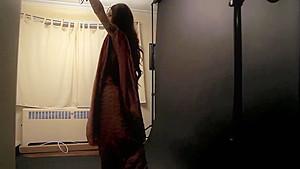 Saree not Sorry bts video with Autumn on a photo shoot 