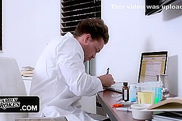 Science Guy Makes His Fit Stepsis And Stepmom The Kitchen Counter And Fuck