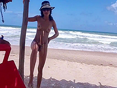 Sem Cortes Priscila Belini E Joao O Safado Na Praia De Nudismo Da Bahia 5 Min