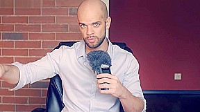 Sex Coach Jean-Marie Corda: How to eat a girl out