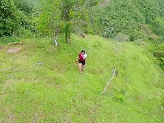 Sex In The Woods With Big Ass Latina