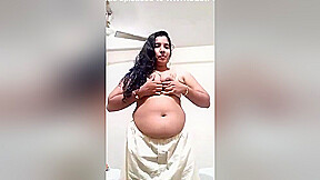 Sexy Mallu Girl Shows