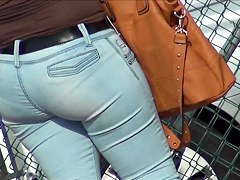 Sexy Thick Latina In Heels and capris VPL
