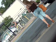 Sexy Thick Latina In Heels and capris VPL