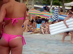 She accidentally showed ass tan line