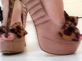 Shoe Play 29 - SoloAustria