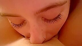 Shower Squirting And Pussy Eating Rose & Zoey