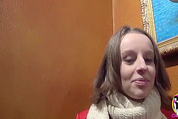 Shy Pretty Girl Rose Realizes Her Fantasy To Get Sodomized In Front Of A Camera 15 Min