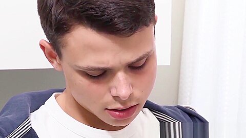 Skinny twink barebacked by stepbro under a hot shower