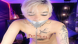 Slavegirl Camsession