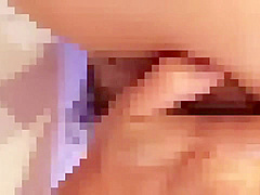 Smartphone personal shooting I tried to make a married woman squirt from the back with a handjob v 315