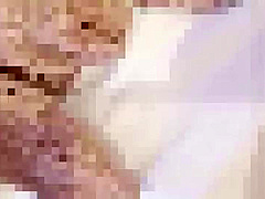 Smartphone personal shooting I tried to make a married woman squirt from the back with a handjob v 315