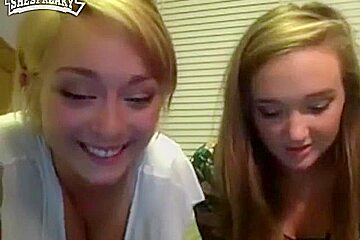 Snow Bunny - 4sum With Two College Hoes