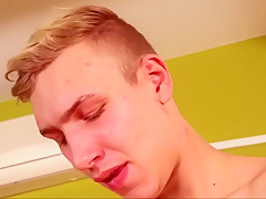 Solo Gay Swen Larson Loves To Jerk