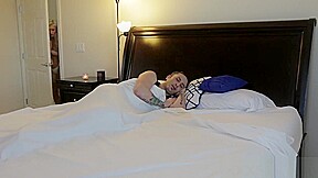 Stepsis Cameron Dee gets the dick