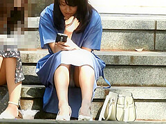 Street Sitting Upskirt Japanese