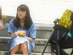Street Sitting Upskirt Japanese