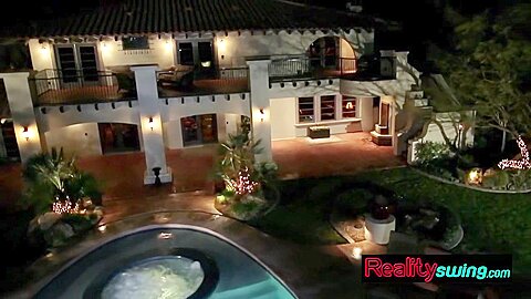 Swinger Couple Arrives To Vegas For A Super Hot Swinger