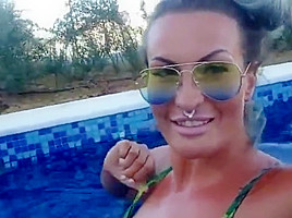 Tami pool cock tail