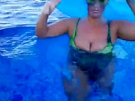 Tami pool cock tail
