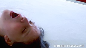 TeamSkeetExtras - Izzy Lush