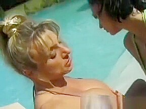 Terri Gets A Girl Raunchy
