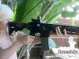 The Gun Show – Iluvashlie