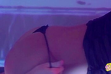 The Vips Get A Special Strip Show Where The Girls Eat Pussy Live On Stage