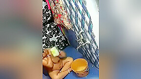 Today Exclusive- Desi Bbw Bhabhi Bathing Record In